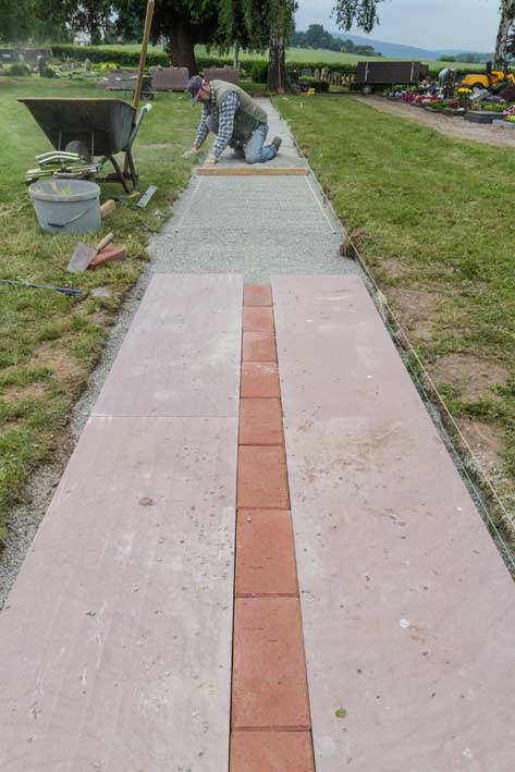 Unter dem Gr�nen Rasen II